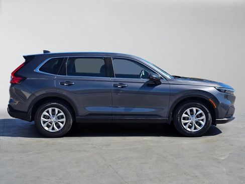 Used 2024 Honda CR-V LX image 2