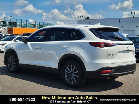 Used 2023 MAZDA CX-9 Touring image 3