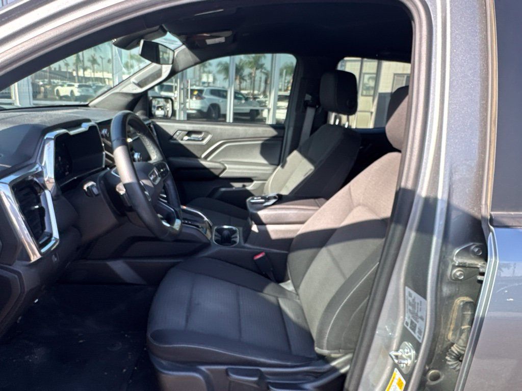 Used 2024 GMC Canyon Elevation RWD image 19