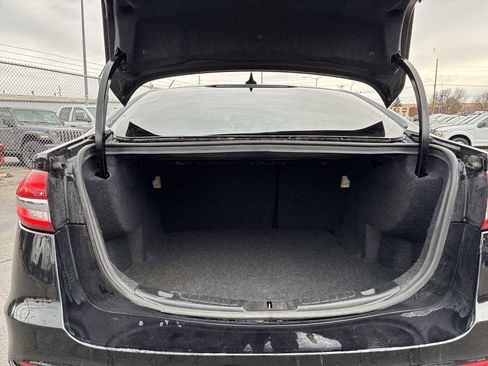 Used 2020 Ford Fusion S image 28