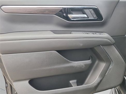 New 2026 Chevrolet Tahoe LS w/ LPO, Dark Essentials Package image 18