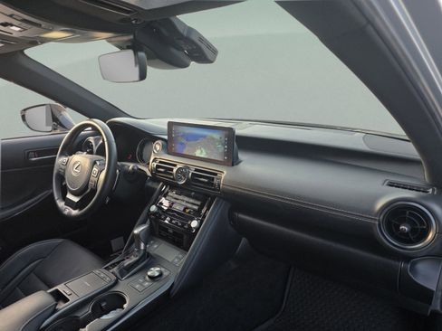 Used 2023 Lexus IS 350 F Sport image 31