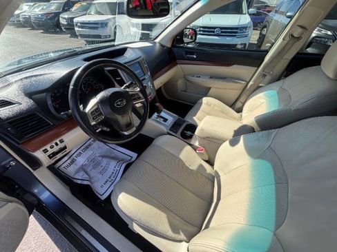 Used 2014 Subaru Outback 2.5i Limited AWD/4WD image 12