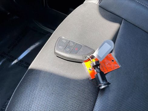 Used 2023 Chevrolet Silverado 1500 LTZ image 11