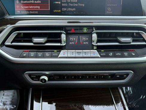 Used 2021 BMW X7 xDrive40i image 34