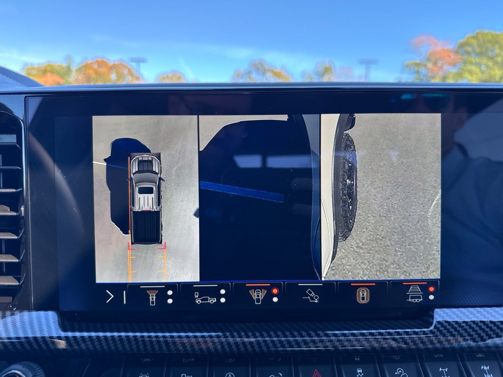 Used 2026 Chevrolet Silverado 1500 ZR2 AWD/4WD image 36