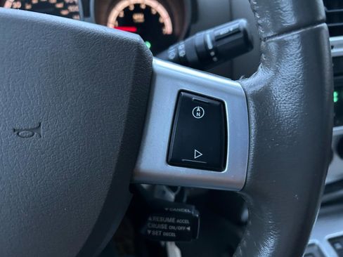 Used 2007 Dodge Nitro SLT image 19