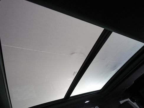 Used 2023 Chevrolet Tahoe RST w/ Luxury Package image 28