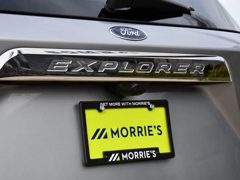Used 2023 Ford Explorer XLT w/ Equipment Group 202A AWD/4WD image 42