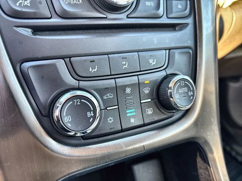 Used 2015 Buick Verano image 16