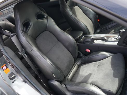 Used 2010 Nissan GT-R Premium image 58
