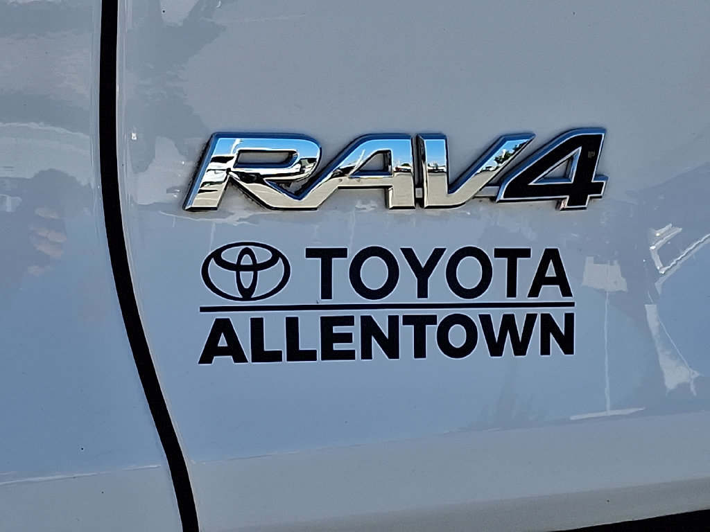 Used 2024 Toyota RAV4 XLE w/ Convenience Package AWD/4WD image 32