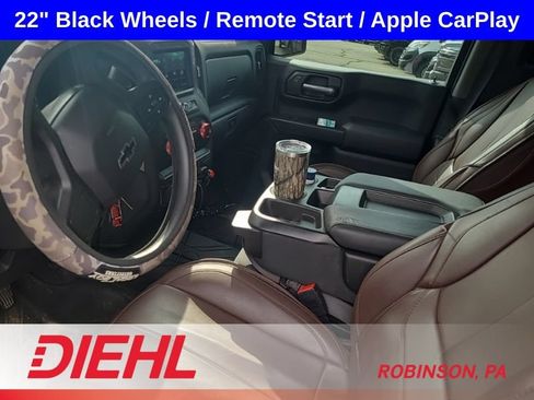 Used 2019 Chevrolet Silverado 1500 Custom w/ Custom Value Package AWD/4WD image 12