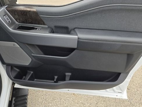 Used 2024 Ford F250 Lariat w/ Lariat Ultimate Package image 4