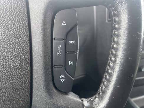 Used 2023 Chevrolet Express 3500 Work Van w/ Driver Convenience Package image 26