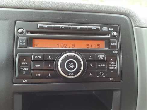 Used 2016 Nissan NV 2500 SV w/ Back Door Glass Package image 16