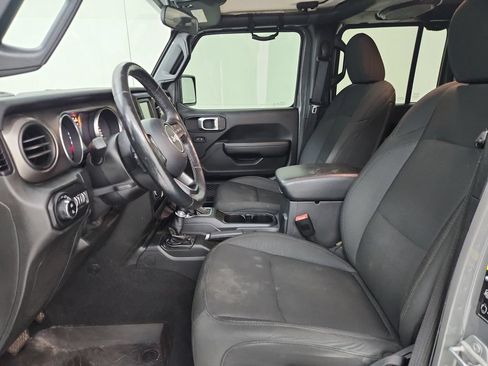 Used 2020 Jeep Gladiator Sport w/ Quick Order Package 24S AWD/4WD image 21