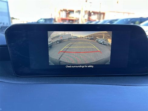 Used 2024 MAZDA MAZDA3 s image 30