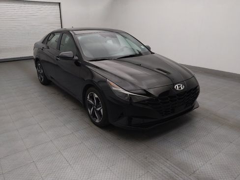 Used 2023 Hyundai Elantra SEL w/ Convenience Package image 13