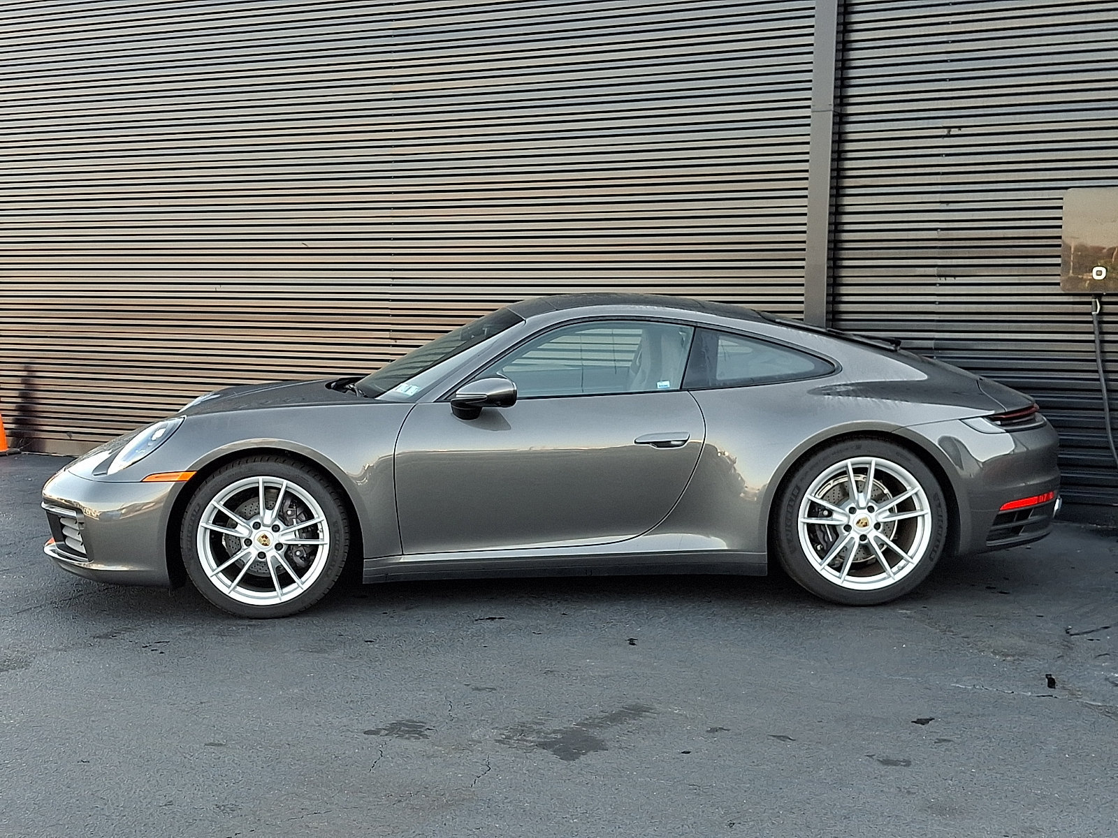 Certified 2024 Porsche 911 Carrera RWD image 2