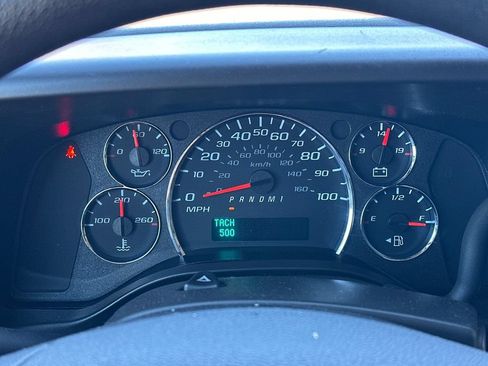 Used 2024 GMC Savana 2500 w/ Driver Convenience Package RWD image 26