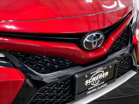 Used 2020 Toyota Camry XSE w/ Blackout Package FWD image 28