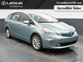 Used 2014 Toyota Prius V Five video 2