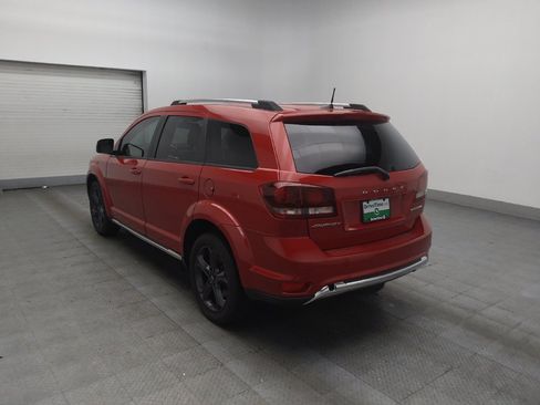 Used 2019 Dodge Journey Crossroad w/ Navigation Group FWD image 5