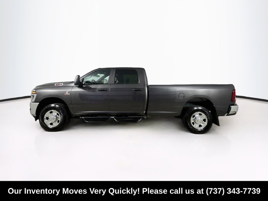 Used 2025 RAM 3500 Tradesman w/ Chrome Appearance Group AWD/4WD image 4