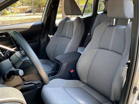 Used 2024 Toyota Corolla Cross S image 18