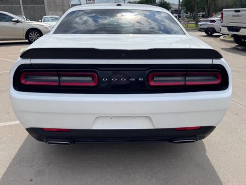 Used 2023 Dodge Challenger GT image 10