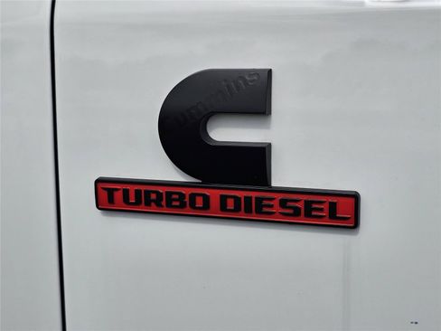 New 2026 RAM 2500 Big Horn AWD/4WD image 8