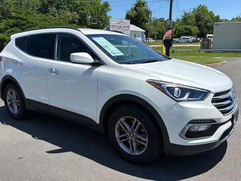 Used 2017 Hyundai Santa Fe Sport AWD/4WD image 9