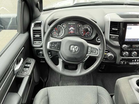 Used 2025 RAM 1500 Big Horn AWD/4WD image 15