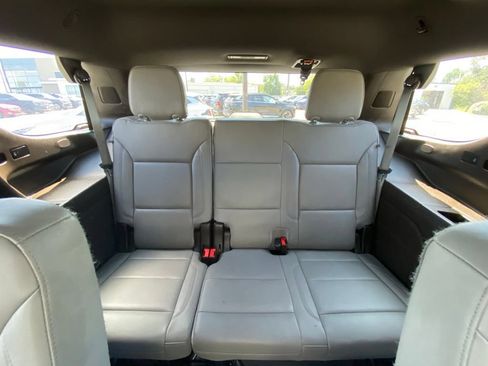 Used 2022 Chevrolet Tahoe LT AWD/4WD image 32