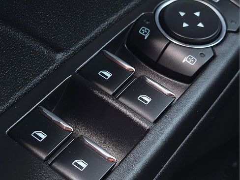 Used 2023 Ford Escape ST-Line w/ Tech Pack #1 image 17