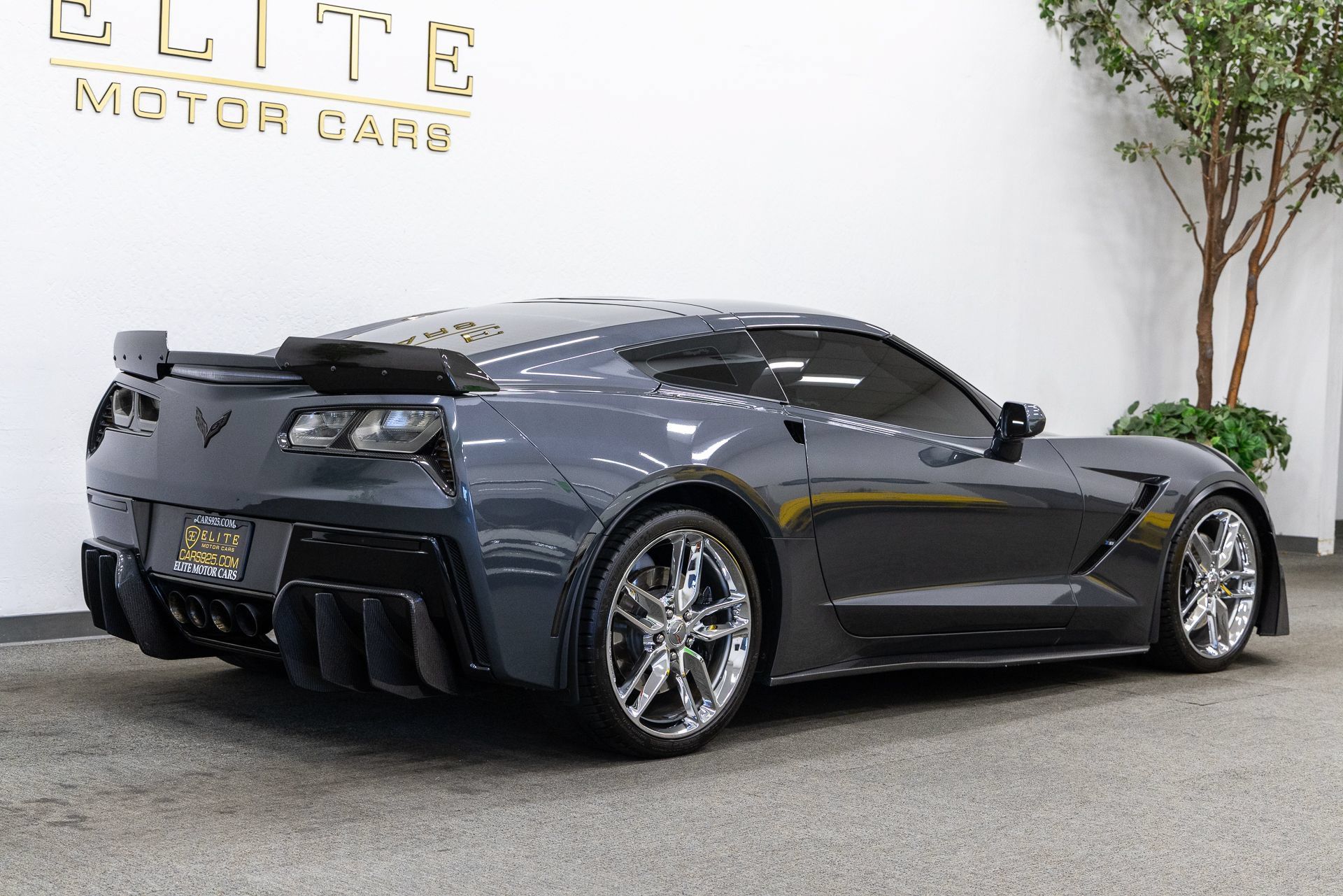 Used 2014 Chevrolet Corvette Stingray Coupe RWD image 9