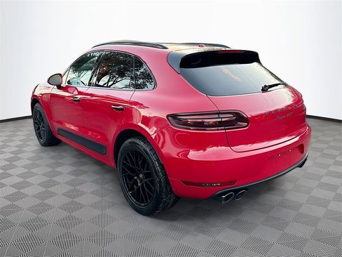 Used 2018 Porsche Macan GTS w/ Premium Package Plus image 8
