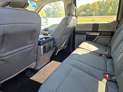 Used 2015 Ford F150 XLT w/ Trailer Tow Package image 13