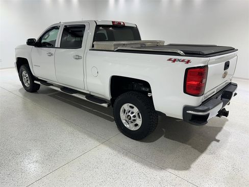 Used 2015 Chevrolet Silverado 2500 LT image 3