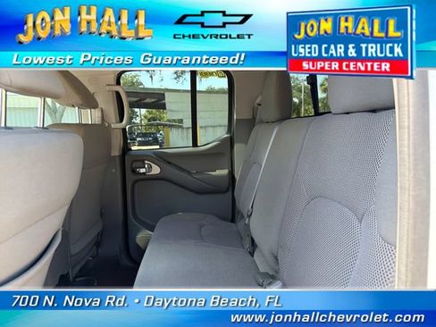 Used 2019 Nissan Frontier SV RWD image 18
