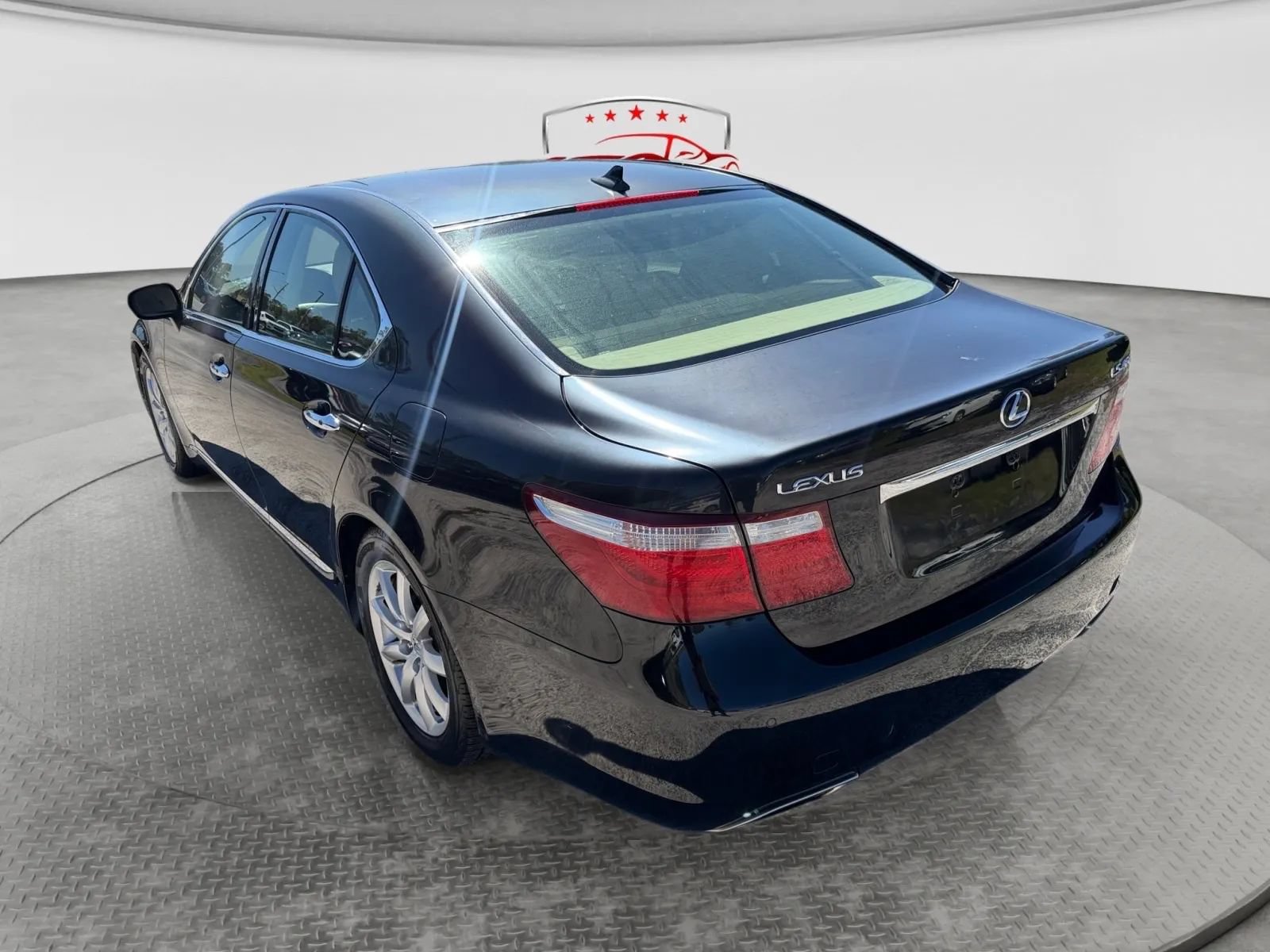 Used 2007 Lexus LS 460 RWD image 3