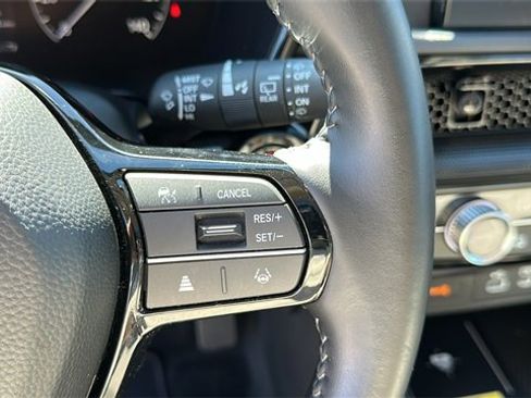 Used 2025 Honda CR-V EX-L image 15