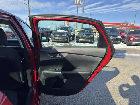 Used 2019 Kia Forte LXS image 20