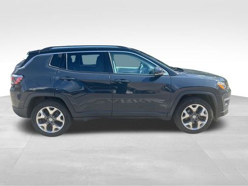 Used 2018 Jeep Compass Limited w/ Navigation Group AWD/4WD image 7