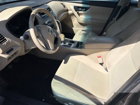 Used 2015 Nissan Altima 2.5 S w/ Power Driver Seat Package FWD image 3