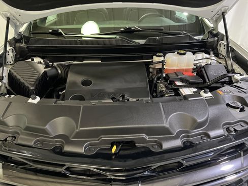 Used 2023 Chevrolet Traverse Premier w/ Redline Edition image 15