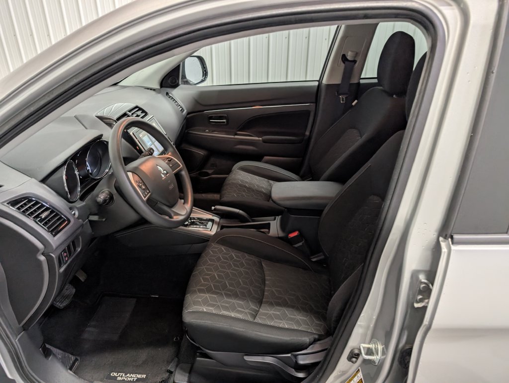 Used 2026 Mitsubishi Outlander Sport ES AWD/4WD image 13