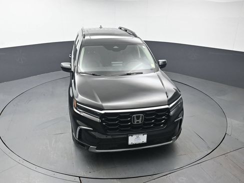 Used 2023 Honda Pilot Touring image 47