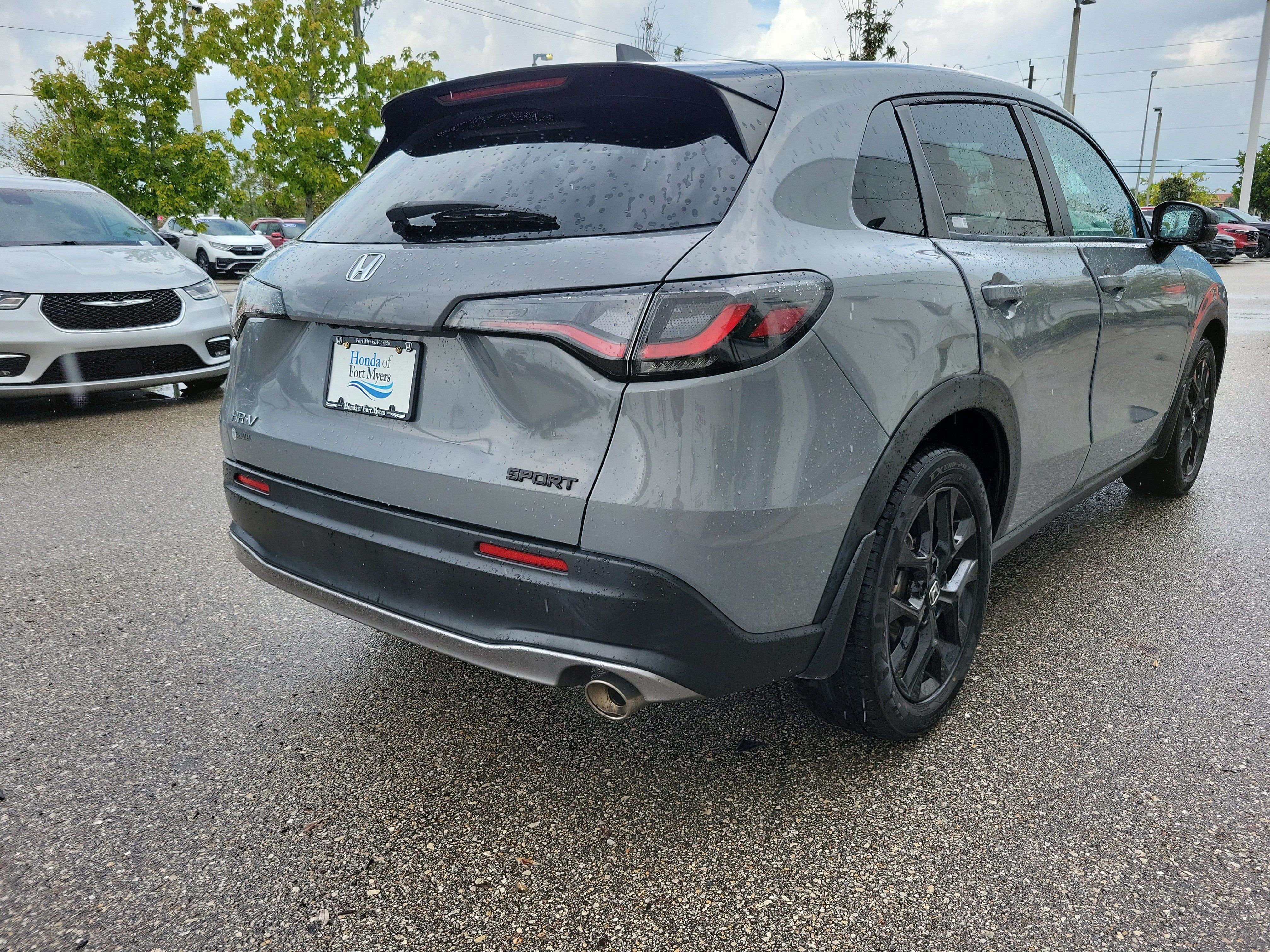 Used 2024 Honda HR-V Sport image 6
